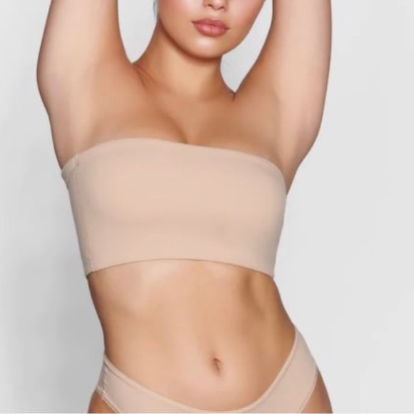 skims fits everybody bandeau - Picture 1 of 6